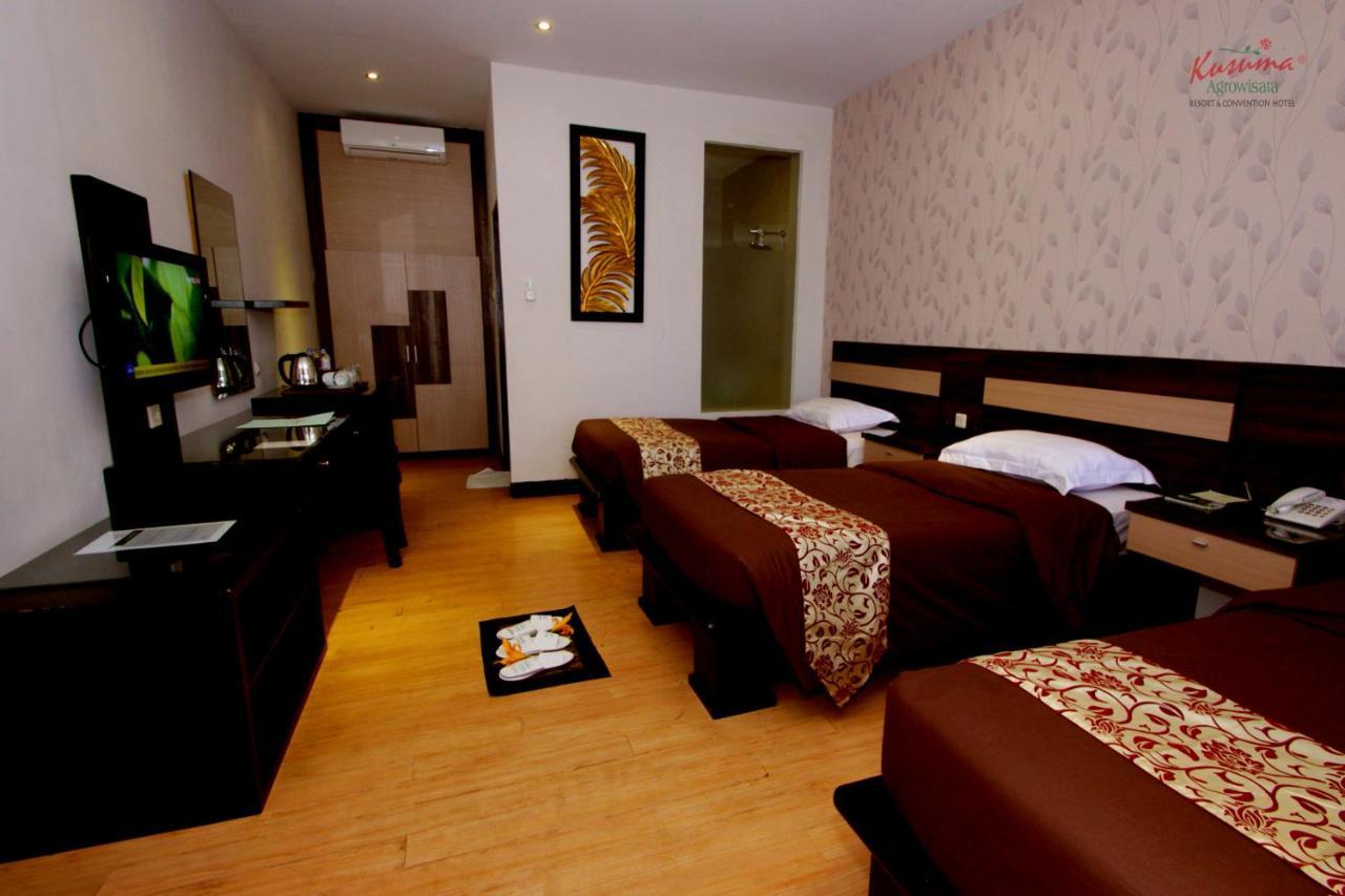Kusuma Agrowisata Resort & Convention Malang Extérieur photo